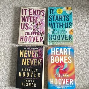 Colleen Hoover Paerback Books (4)